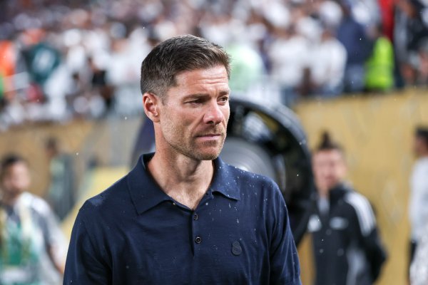 涵星配资 记者: 对阵多特最后时刻缺乏专注, 阿隆索和皇马队员对此不满意