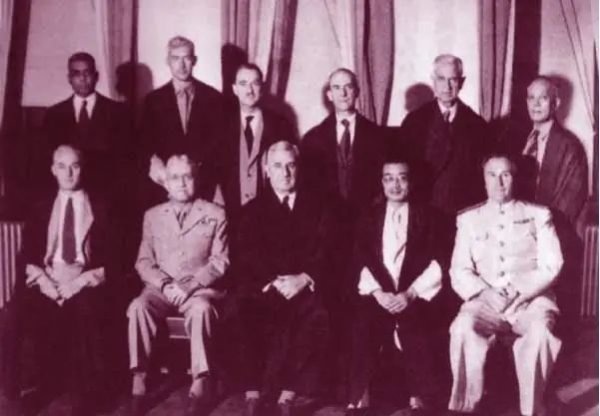 大通证券 日本投降后，判处那些战犯死刑究竟有多难？